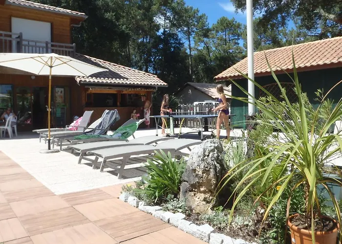 杜涅乡村俱乐部酒店 假日公园 苏斯通